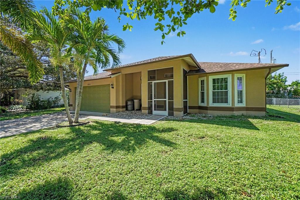 524 SW 23rd TER