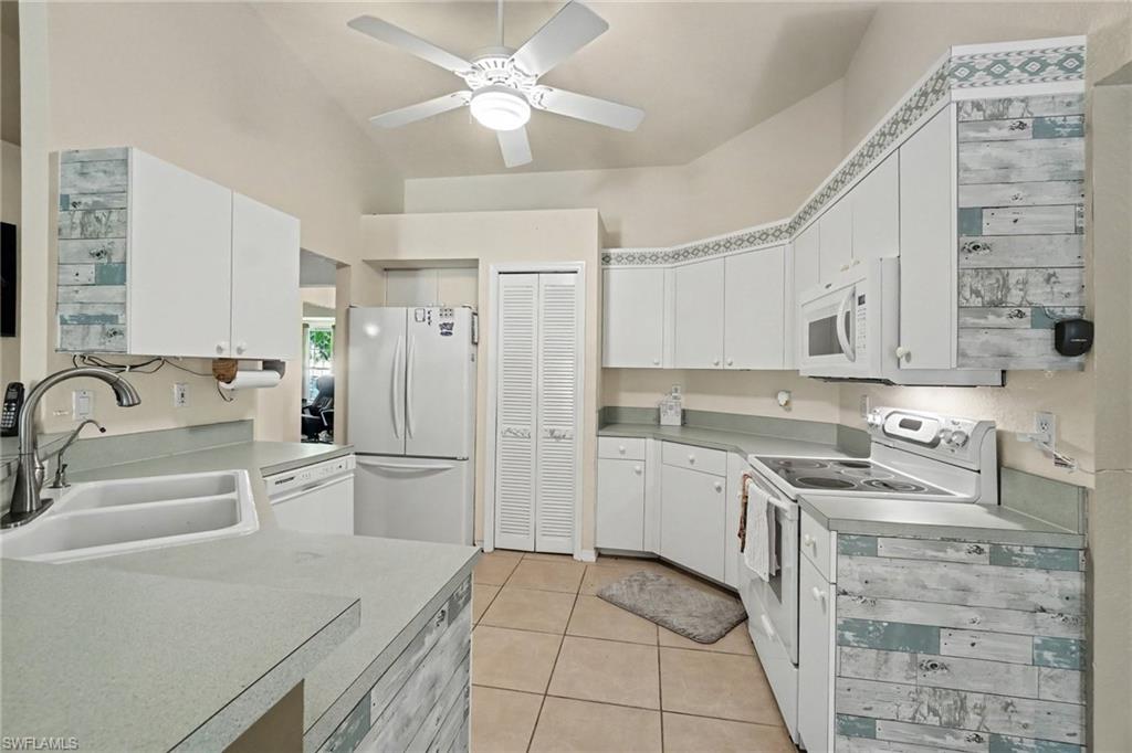 524 SW 23rd TER photo 11