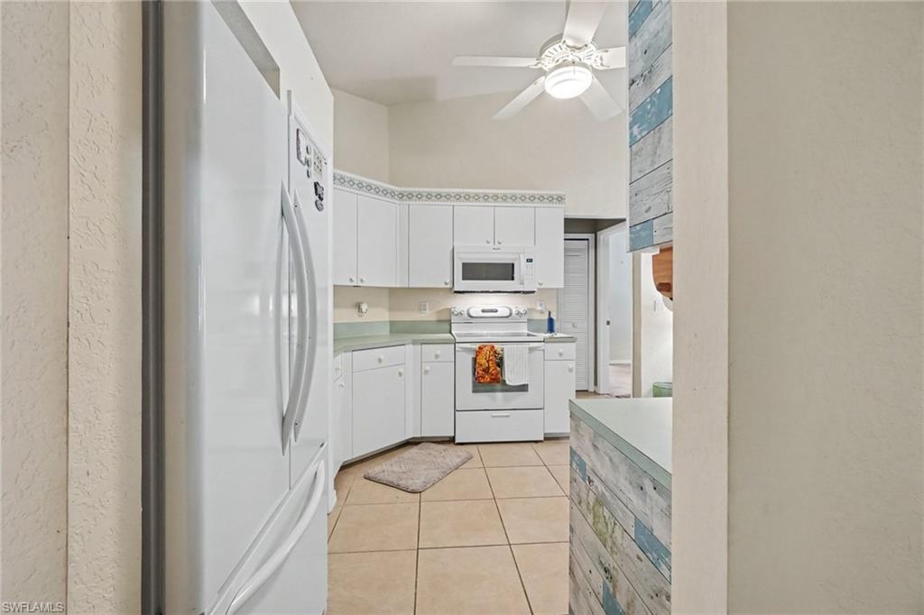 524 SW 23rd TER photo 8