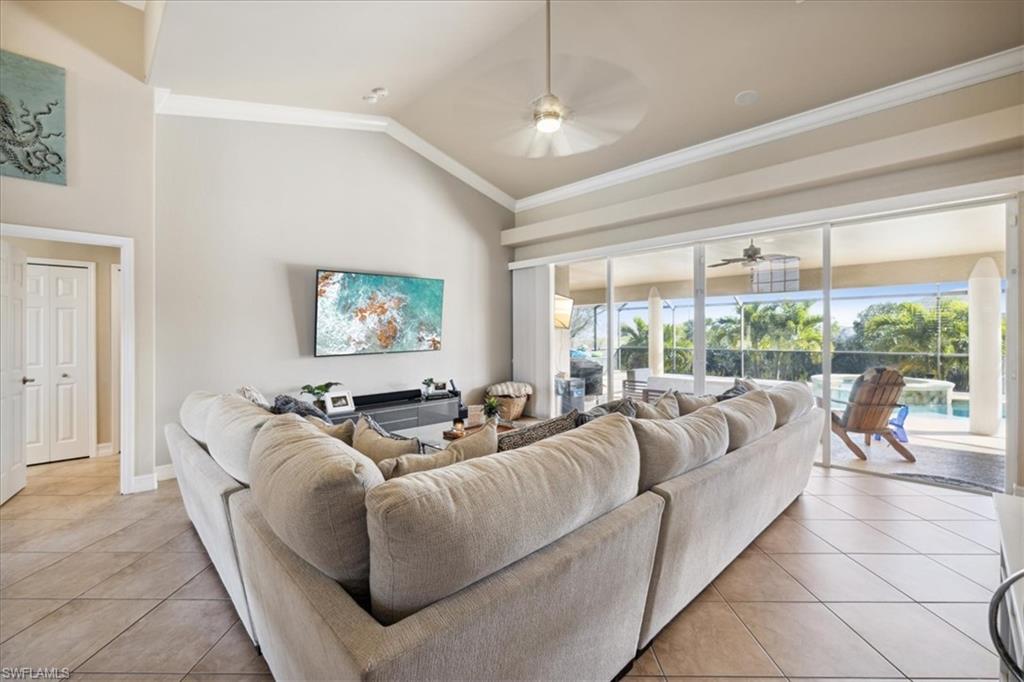 1726 NW 2 TER photo 12