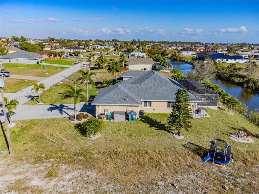 1726 NW 2 TER photo 29