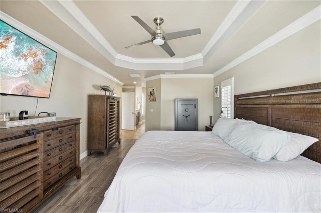 1726 NW 2 TER photo 15