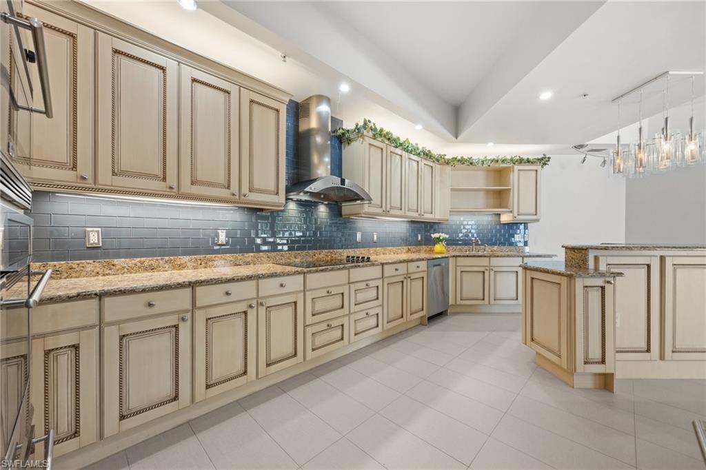 14270 Royal Harbour CT 323 photo 15