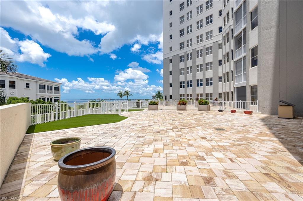 14270 Royal Harbour CT 323 photo 38