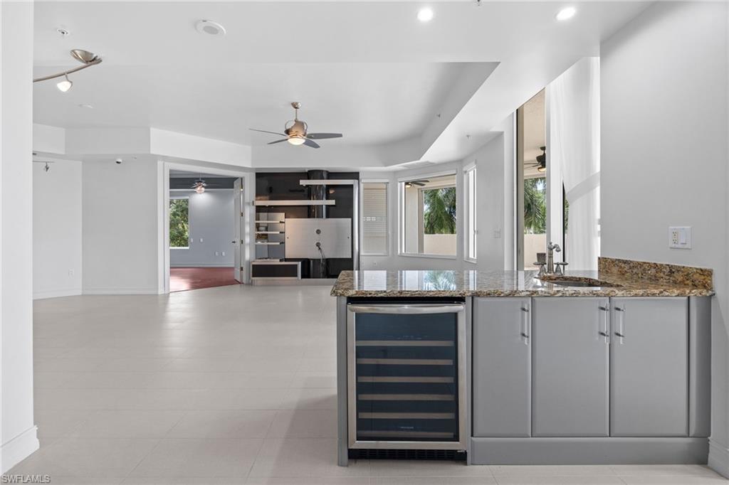 14270 Royal Harbour CT 323 photo 8