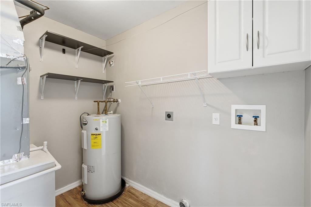 20 Cosmopolitan DR 6 photo 25