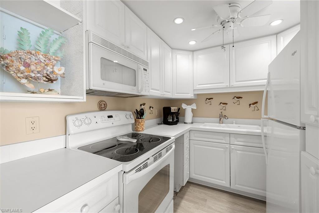 140 Seaview CT S-902 photo 7