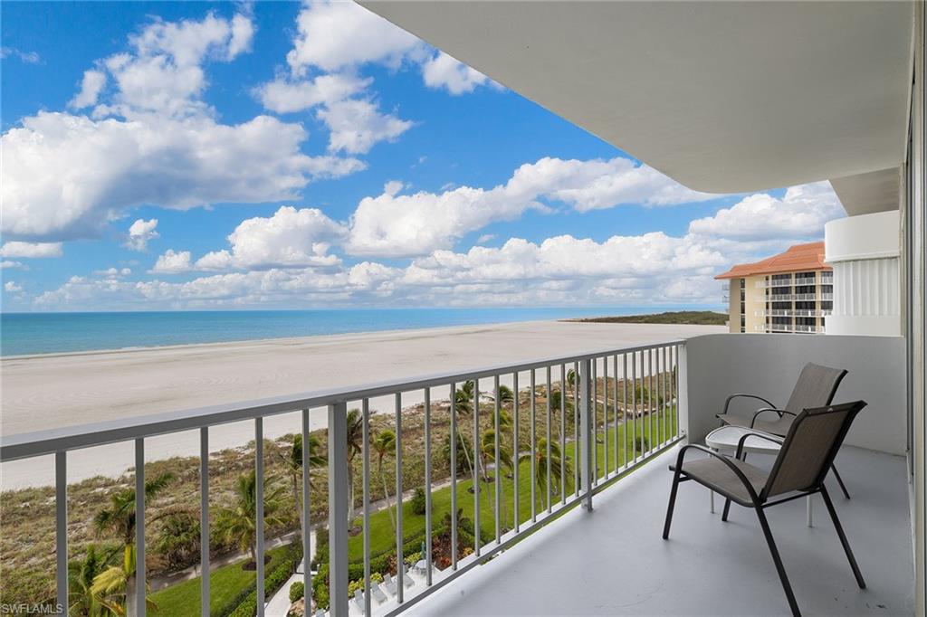 140 Seaview CT S-902