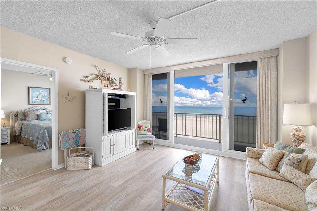 140 Seaview CT S-902