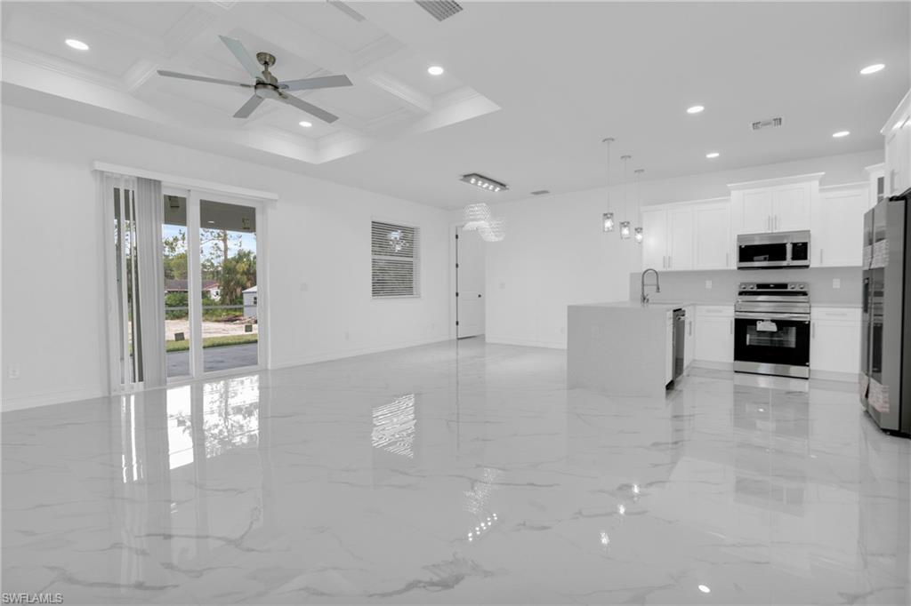 1114 Clark AVE photo 17