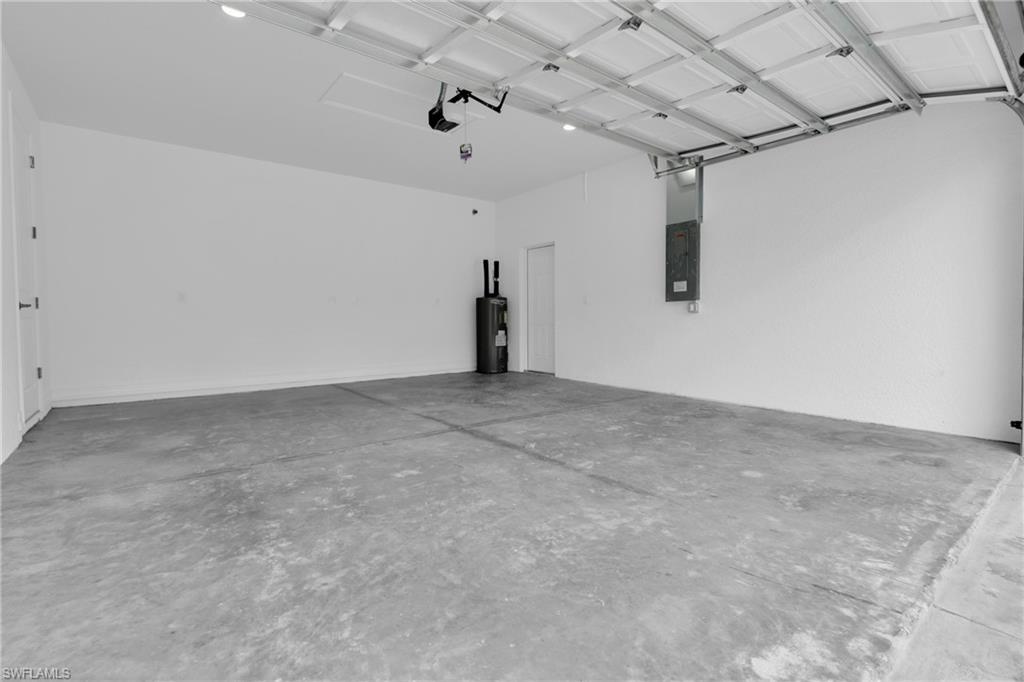 1114 Clark AVE photo 18