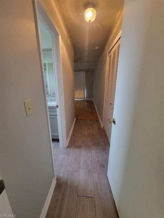 10 Regency CT photo 11