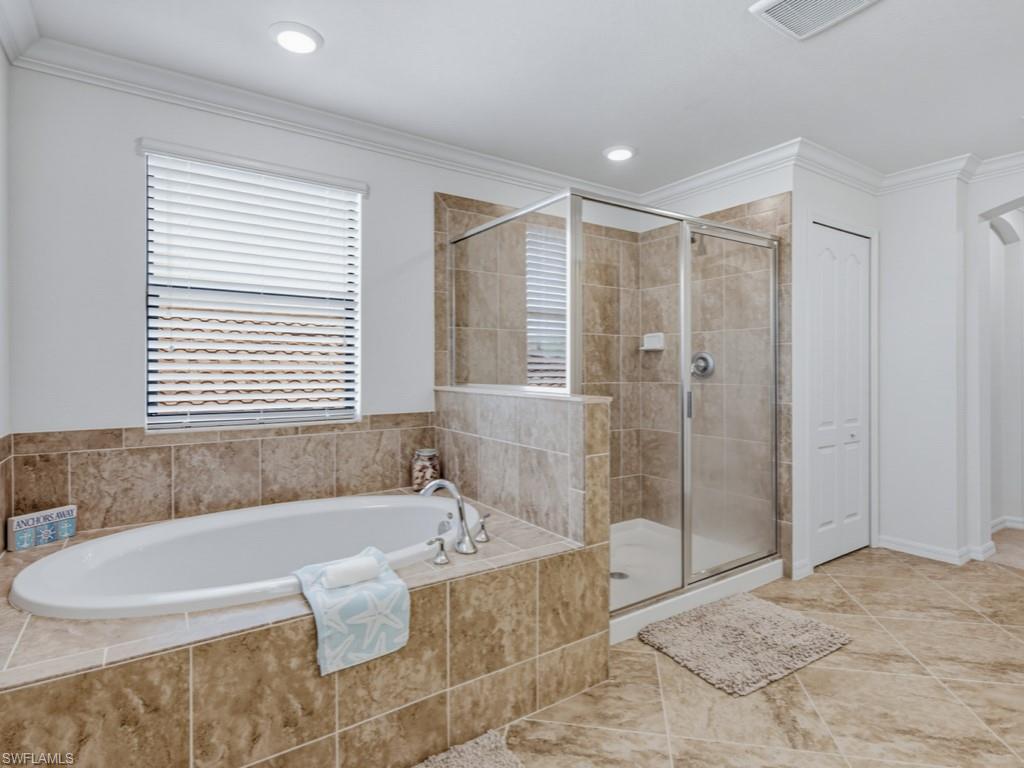 1577 Vizcaya LN photo 9