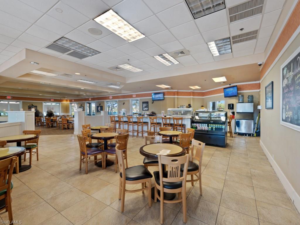 Island Walk Dining Room