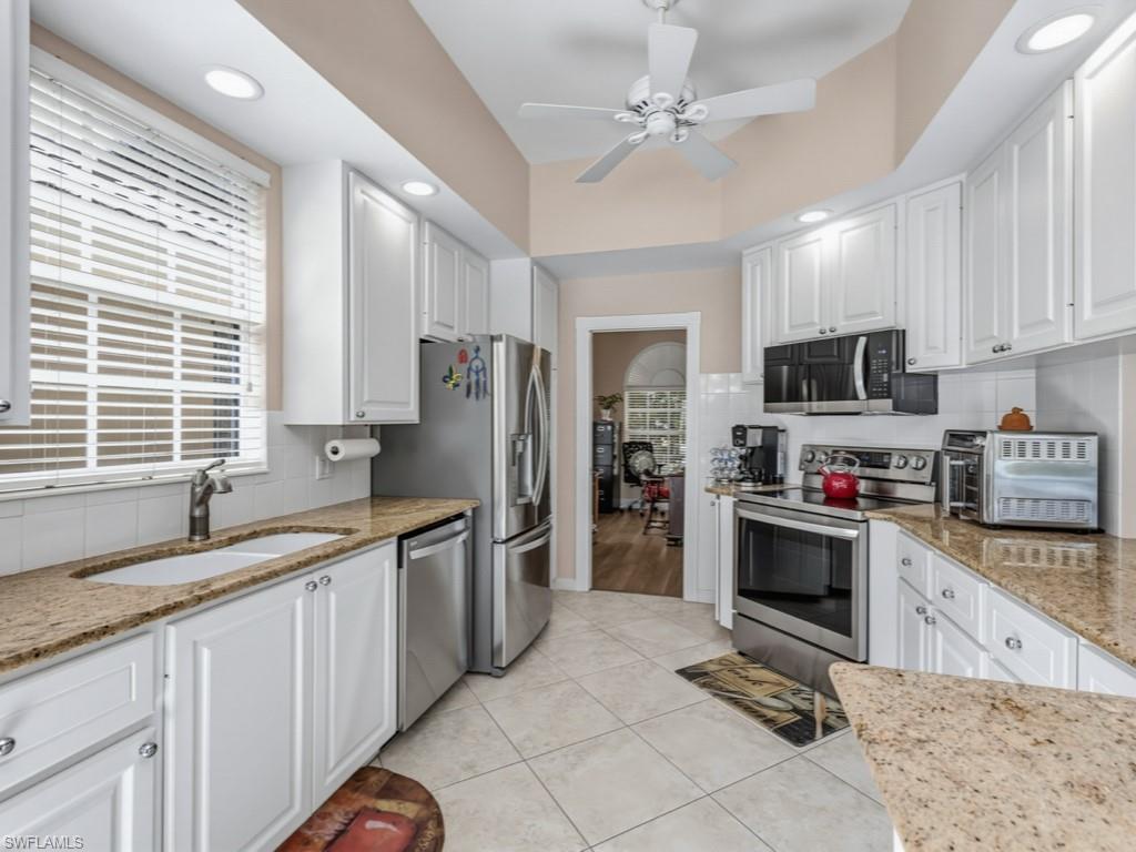 3829 Whidbey WAY