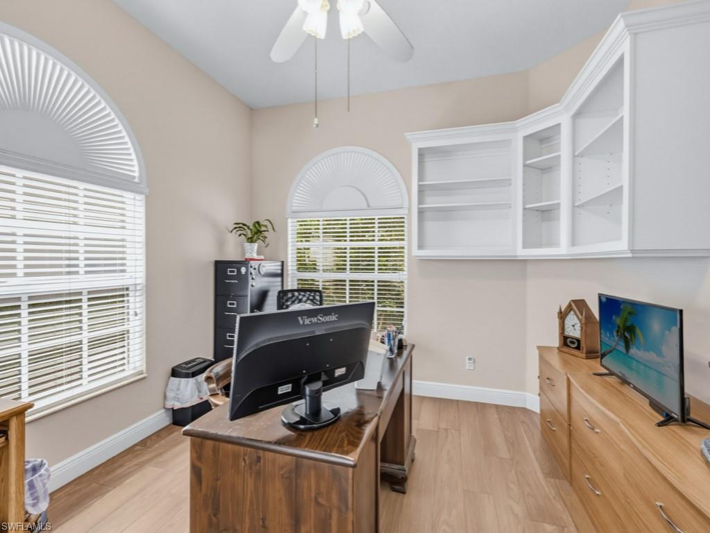 3829 Whidbey WAY photo 9