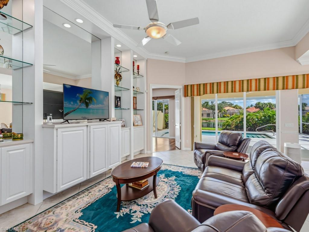 3829 Whidbey WAY