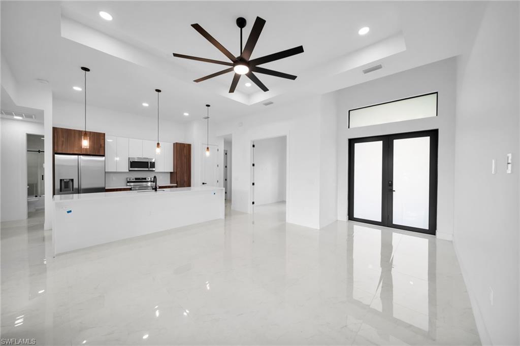 1143 NW 27th PL