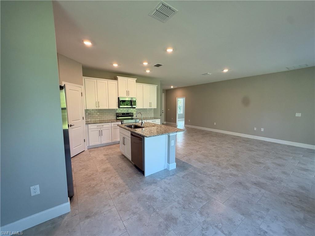 232 Bell BLVD S photo 7