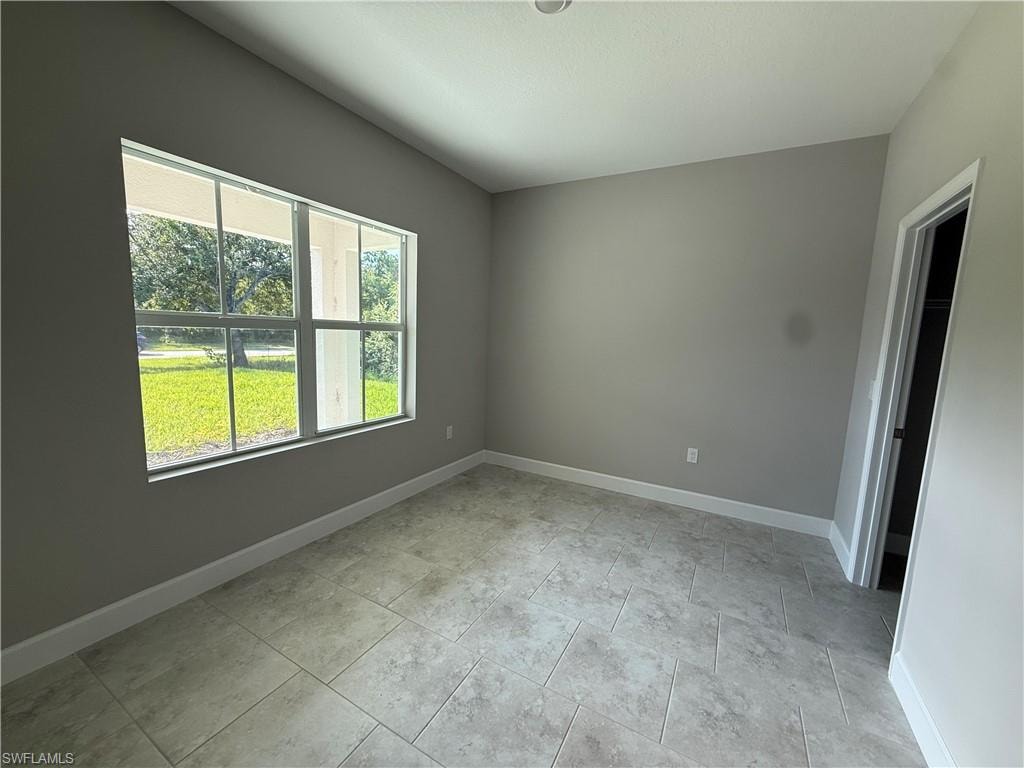 232 Bell BLVD S photo 14