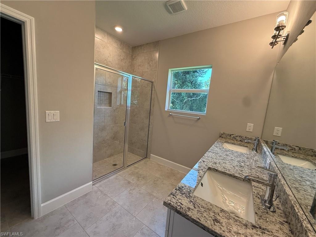 232 Bell BLVD S photo 11