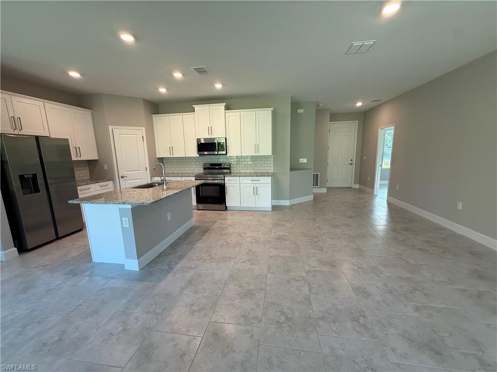 232 Bell BLVD S photo 8
