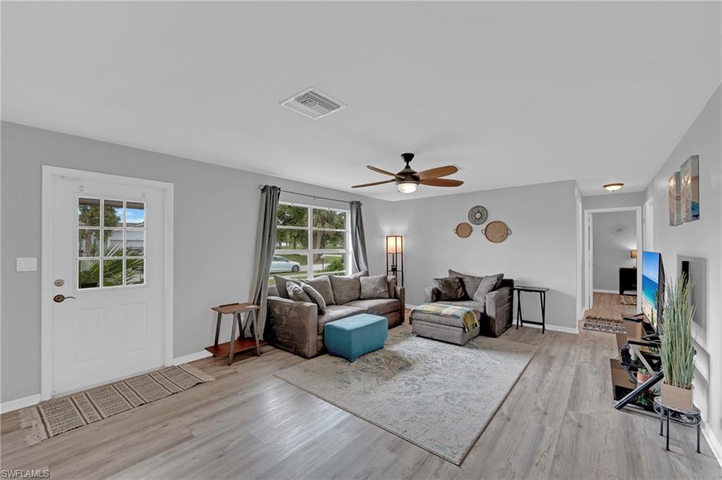 2506 SE 8th AVE