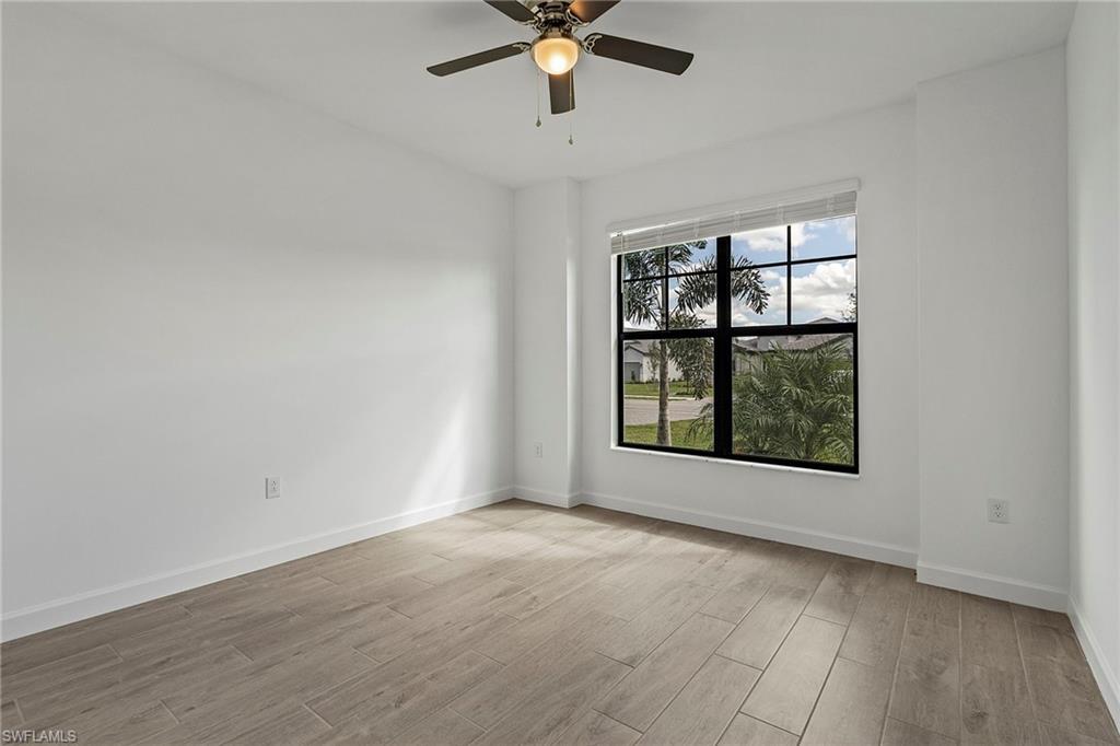 20945 Napa LOOP photo 18