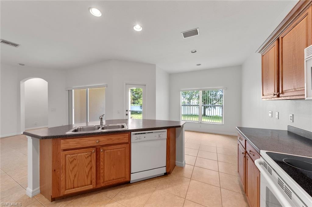 2410 Verdmont CT