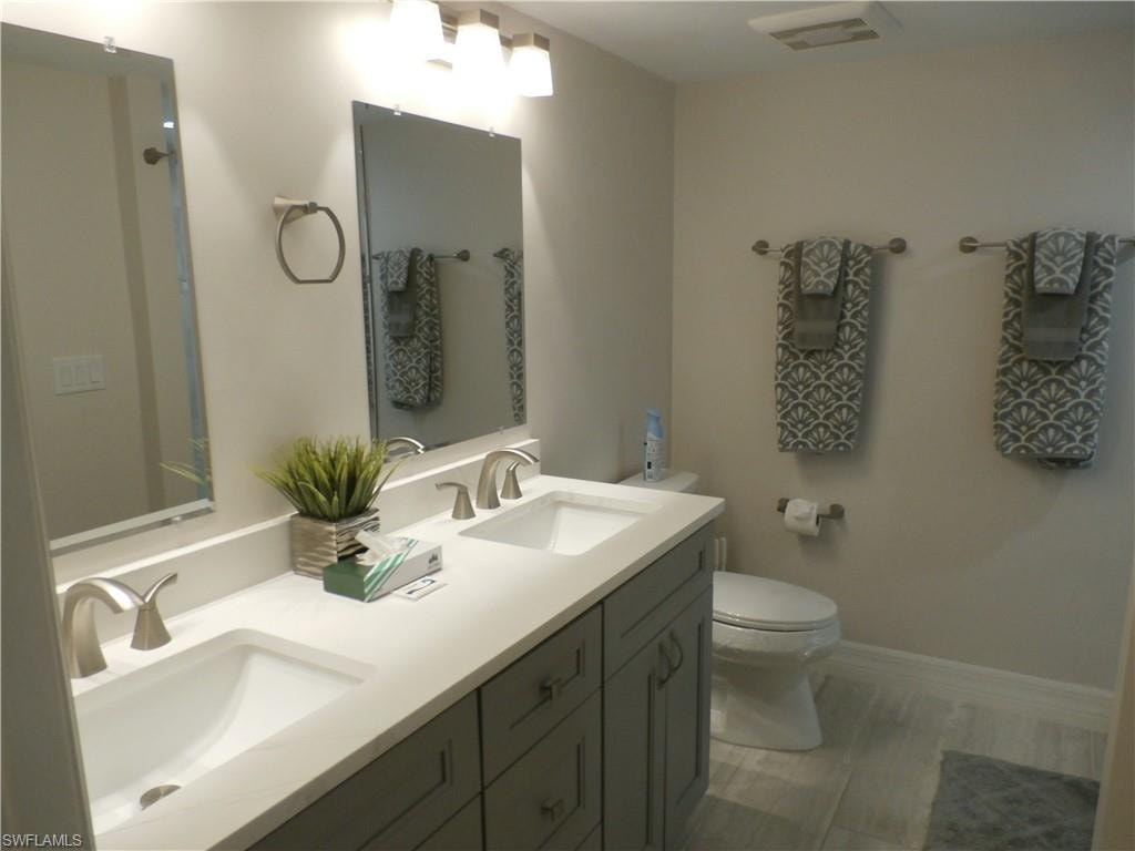 12621 Kelly Sands WAY 305 photo 16