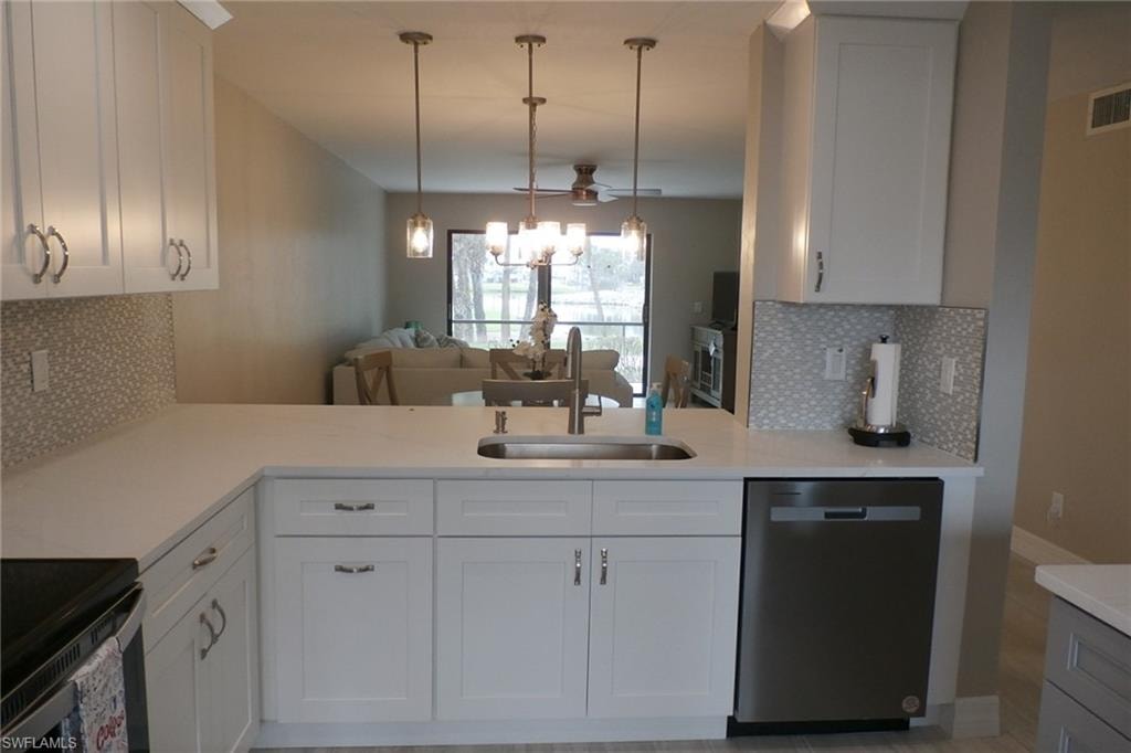 12621 Kelly Sands WAY 305 photo 7