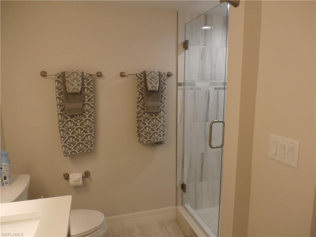 12621 Kelly Sands WAY 305 photo 18