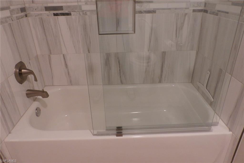 12621 Kelly Sands WAY 305 photo 21