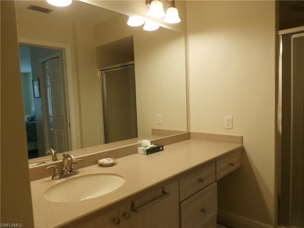 16301 Kelly Woods DR 205 photo 13