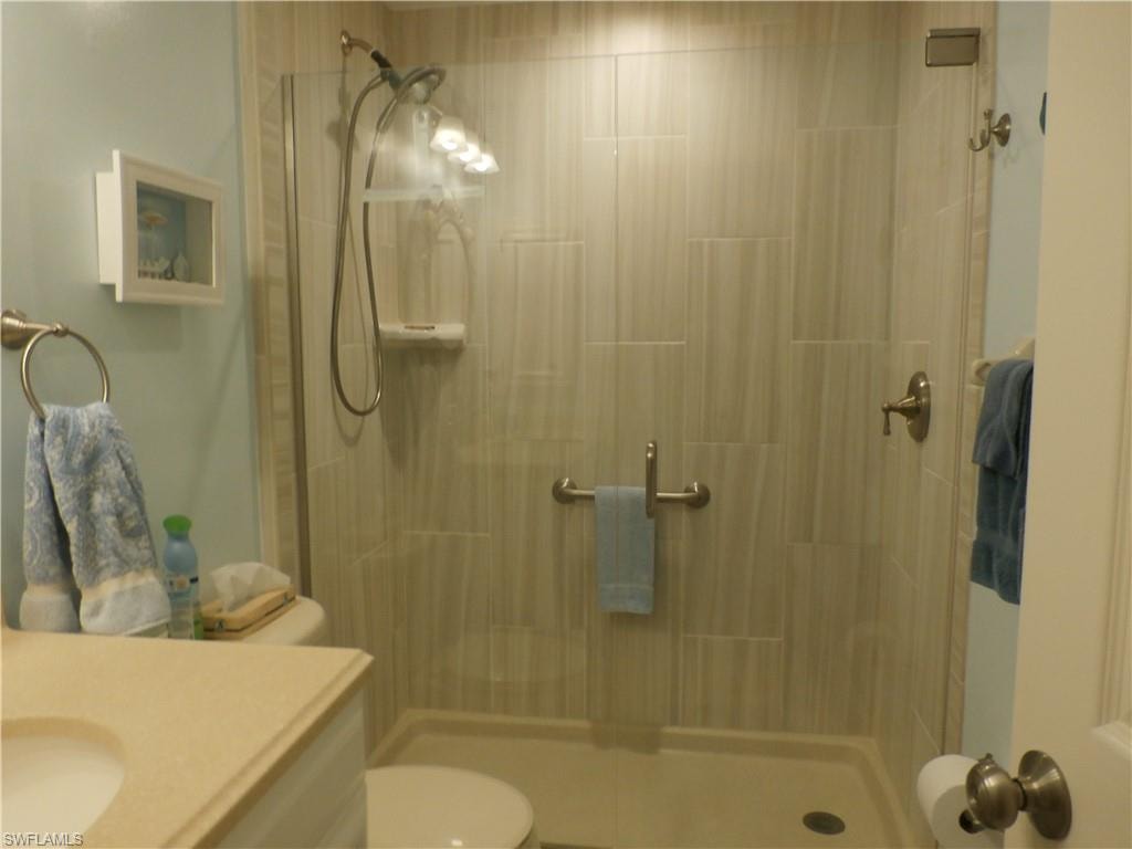 11140 Caravel CIR 109 photo 14