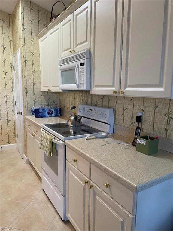 8986 Greenwich Hills WAY 201 photo 6