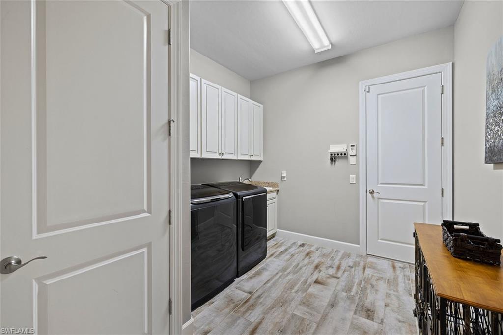 9515 Campanile CIR photo 24