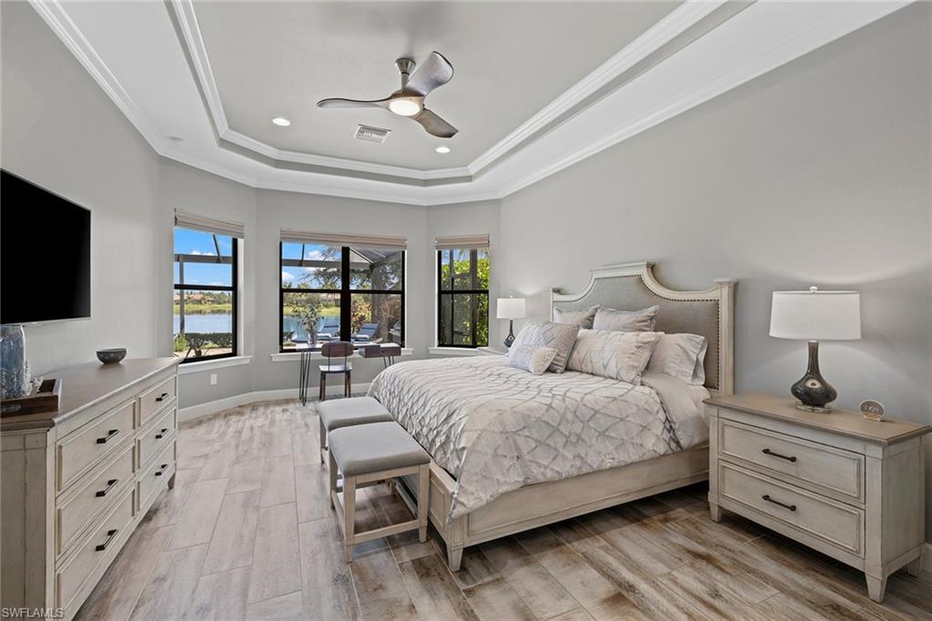 9515 Campanile CIR photo 14