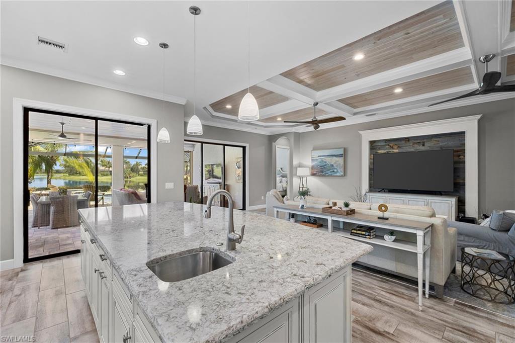 9515 Campanile CIR