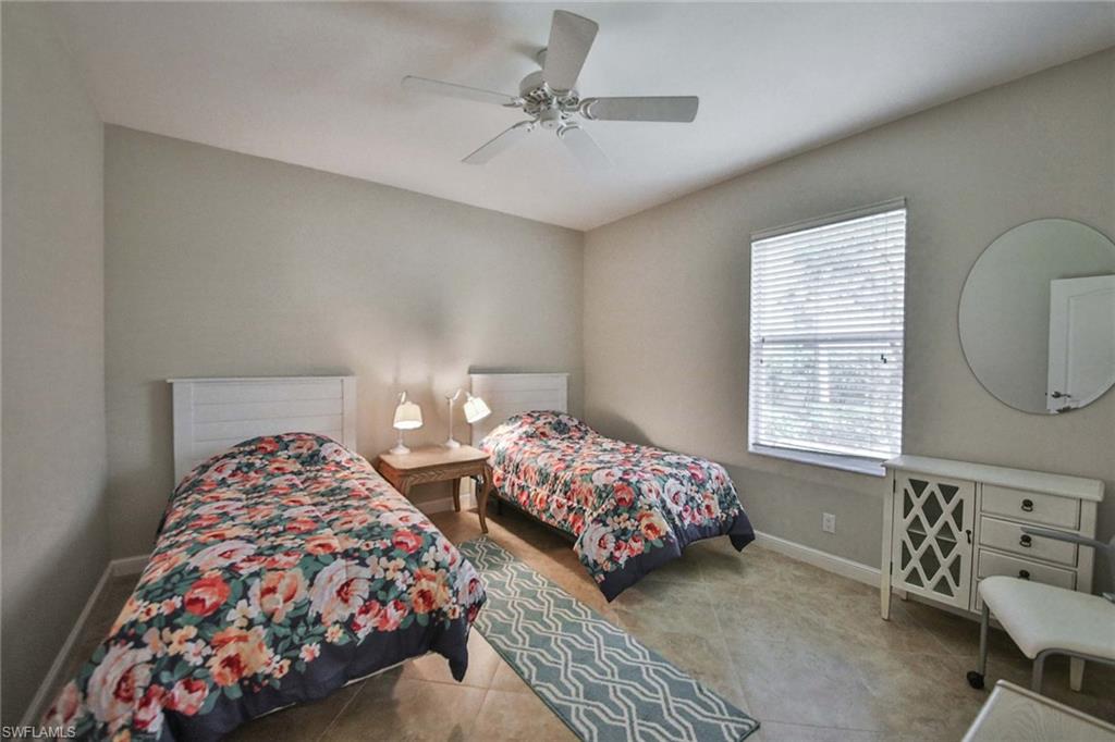 526 Lake Louise CIR 4-403 photo 12