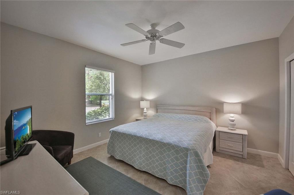 526 Lake Louise CIR 4-403 photo 10