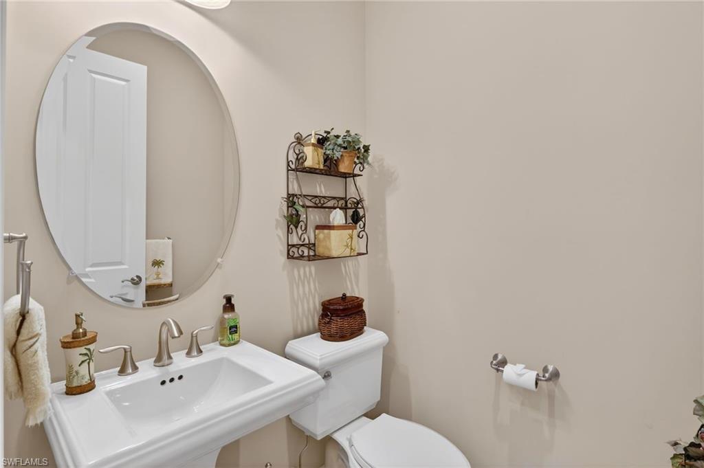 7352 Lantana WAY photo 32