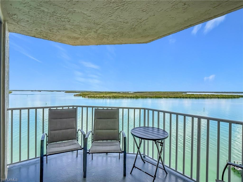 8771 Estero BLVD 904 photo 21