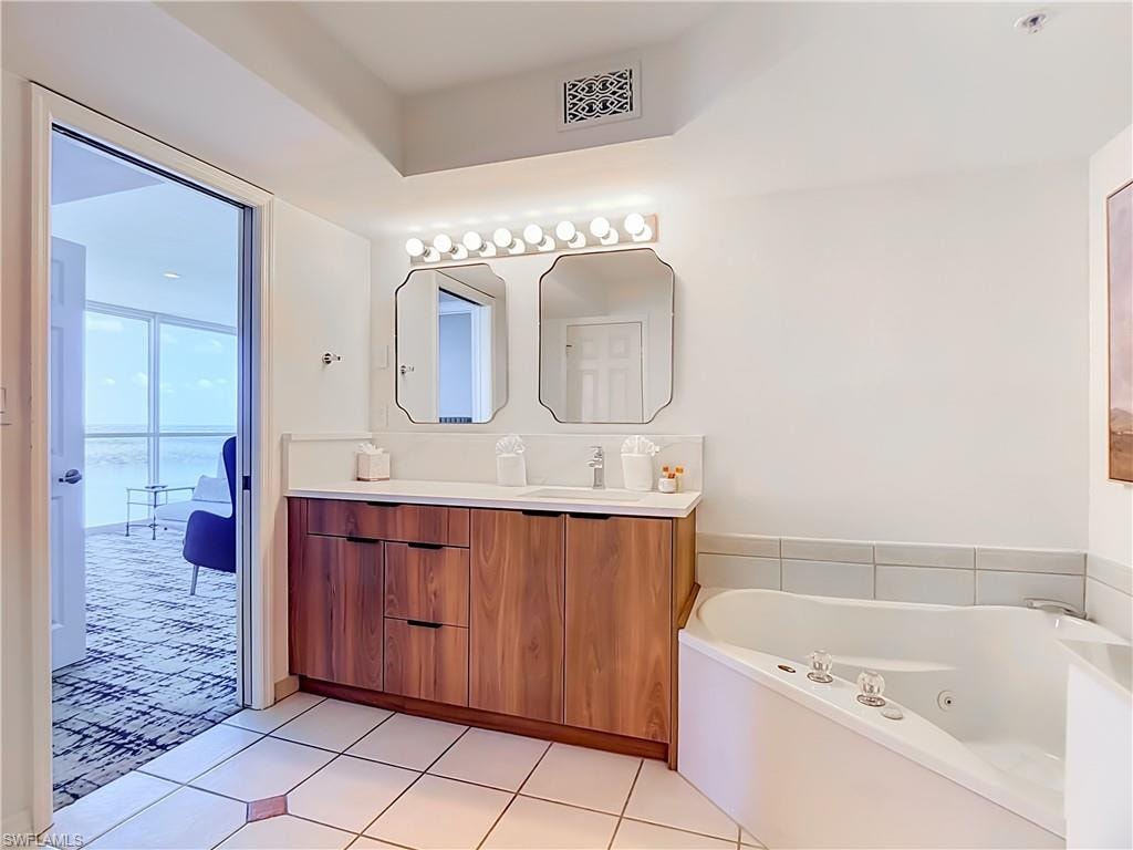 8771 Estero BLVD 904 photo 13