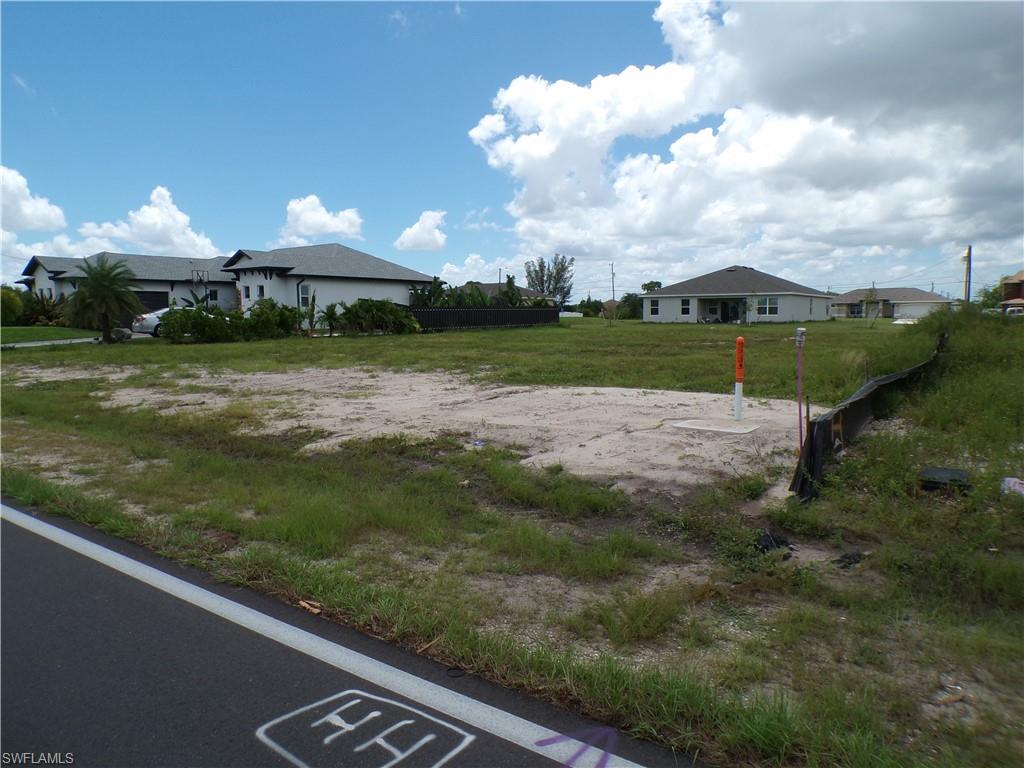 420 Diplomat PKWY E photo 6
