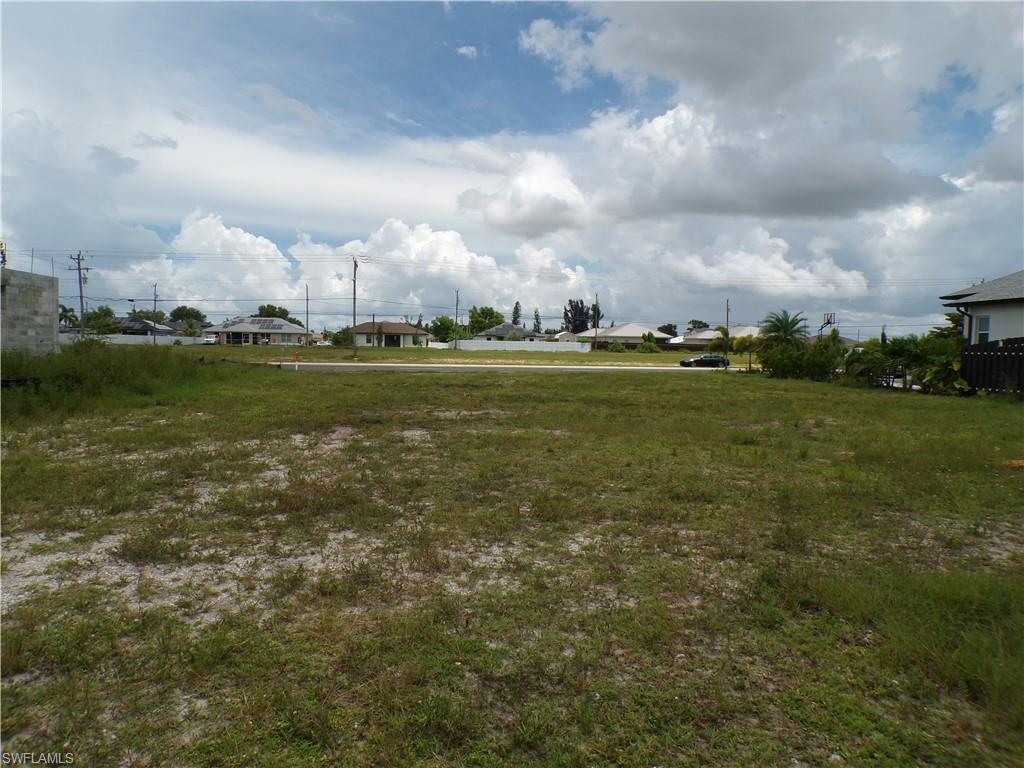 420 Diplomat PKWY E photo 11
