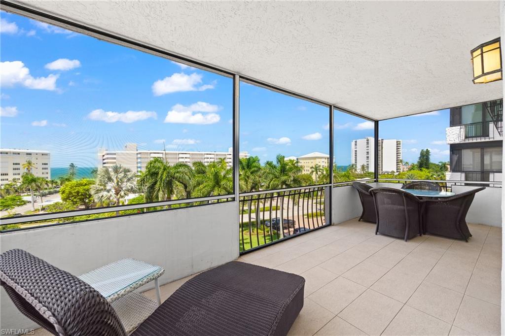 3430 Gulf Shore BLVD N 5I photo 22