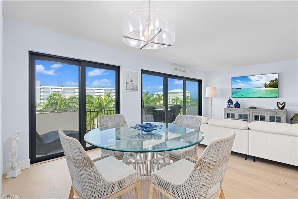 3430 Gulf Shore BLVD N 5I photo 8