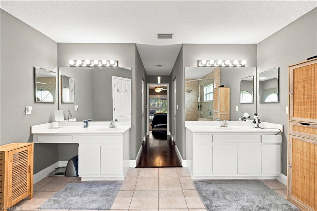 23431 Coral Bean CT photo 20