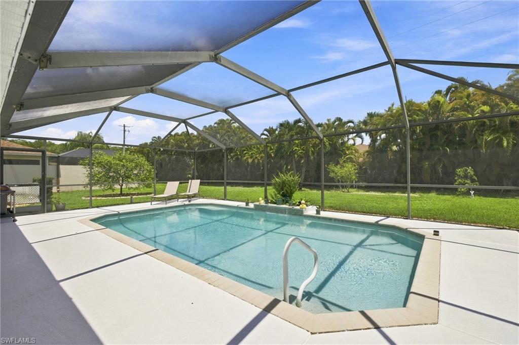 23431 Coral Bean CT photo 33